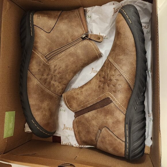 JBU WaterProof "Polaris" Booties in Tobacco. NIB. Size 9 - Picture 9 of 10